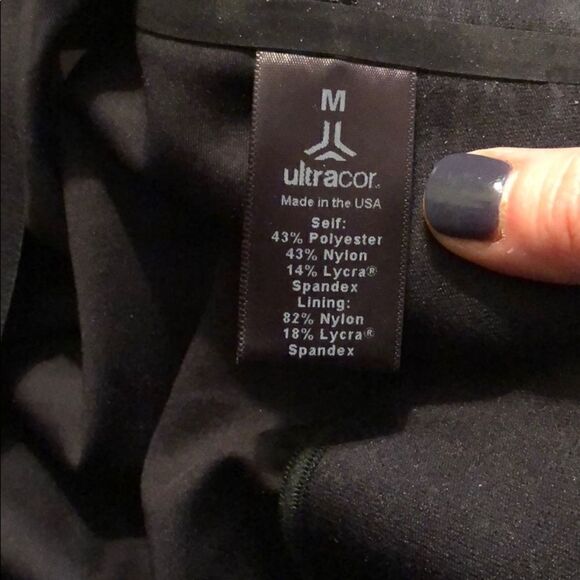 NWT Ultracor Black Level Camo Knockout Crop Top M - Picture 8 of 8